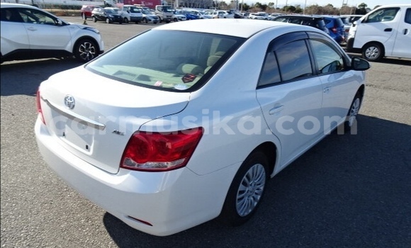 Acheter Occasion Voiture Toyota Allion Blanc à Beitbridge, Matabeleland South Acheter Occasion Voiture Toyota Allion Blanc à Beitbridge, Matabeleland South