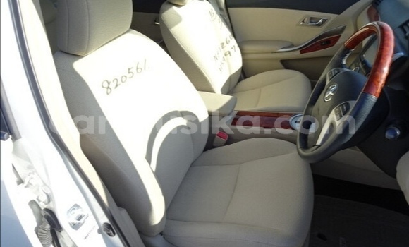 Acheter Occasion Voiture Toyota Allion Blanc à Beitbridge, Matabeleland South Acheter Occasion Voiture Toyota Allion Blanc à Beitbridge, Matabeleland South