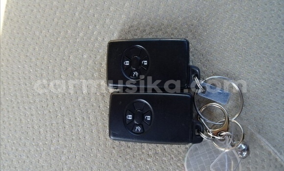 Acheter Occasion Voiture Toyota Allion Blanc à Beitbridge, Matabeleland South Acheter Occasion Voiture Toyota Allion Blanc à Beitbridge, Matabeleland South