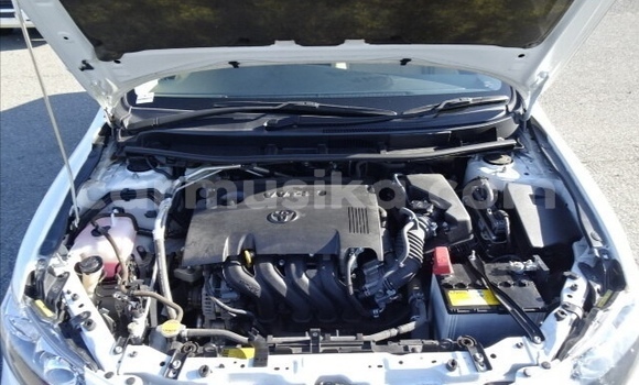 Acheter Occasion Voiture Toyota Allion Blanc à Beitbridge, Matabeleland South Acheter Occasion Voiture Toyota Allion Blanc à Beitbridge, Matabeleland South