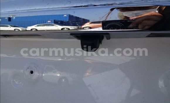 Tenga Tsaru Toyota Mark X Chena Mota in Beitbridge in Matabeleland South Tenga Tsaru Toyota Mark X Chena Mota in Beitbridge in Matabeleland South