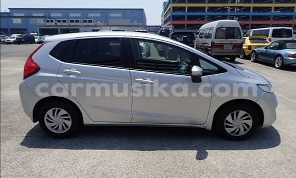 Tenga Tsaru Honda Fit Sirivha Mota in Beitbridge in Matabeleland South Tenga Tsaru Honda Fit Sirivha Mota in Beitbridge in Matabeleland South