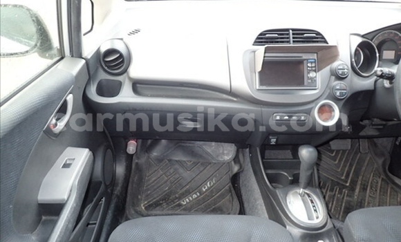 Acheter Occasion Voiture Honda Fit Gris à Beitbridge, Matabeleland South Acheter Occasion Voiture Honda Fit Gris à Beitbridge, Matabeleland South