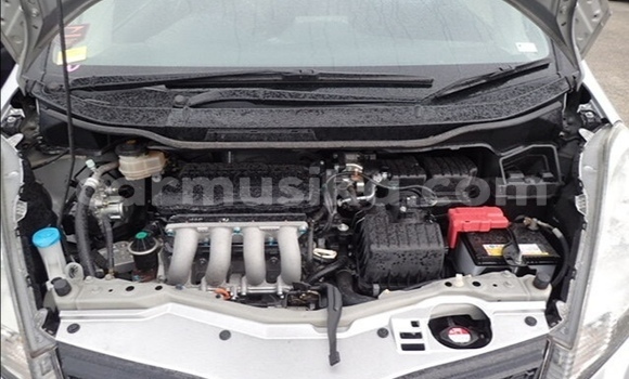 Acheter Occasion Voiture Honda Fit Gris à Beitbridge, Matabeleland South Acheter Occasion Voiture Honda Fit Gris à Beitbridge, Matabeleland South