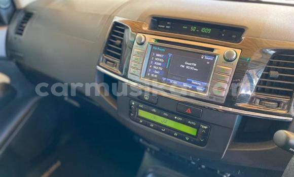 Acheter Occasion Voiture Toyota Fortuner Blanc à Beitbridge, Matabeleland South Acheter Occasion Voiture Toyota Fortuner Blanc à Beitbridge, Matabeleland South