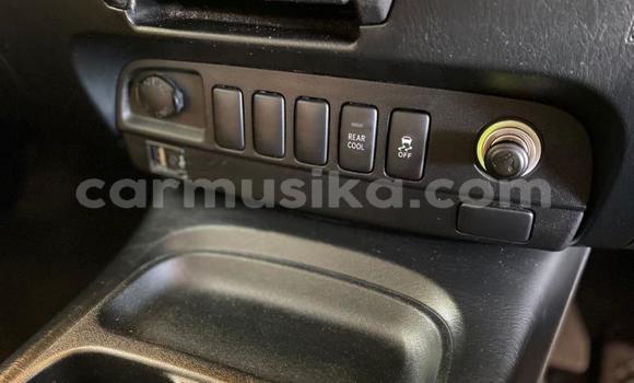 Acheter Occasion Voiture Toyota Fortuner Blanc à Beitbridge, Matabeleland South Acheter Occasion Voiture Toyota Fortuner Blanc à Beitbridge, Matabeleland South