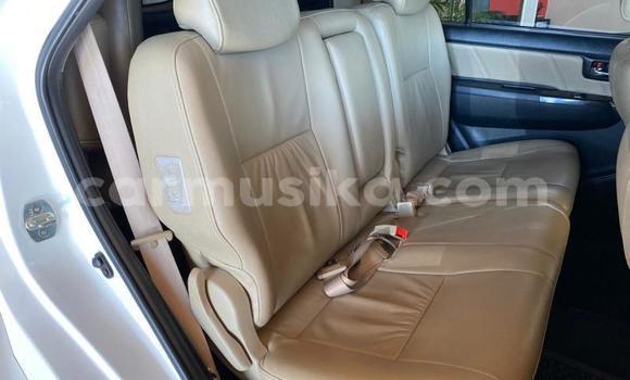 Acheter Occasion Voiture Toyota Fortuner Blanc à Beitbridge, Matabeleland South Acheter Occasion Voiture Toyota Fortuner Blanc à Beitbridge, Matabeleland South