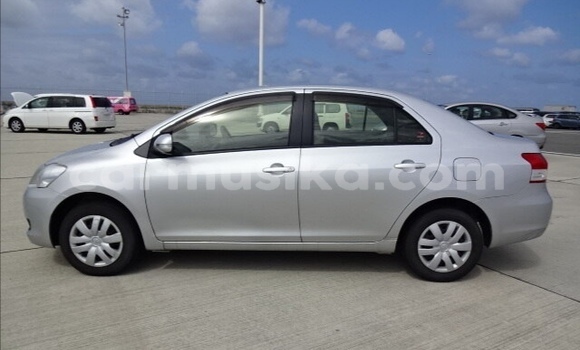 Acheter Occasion Voiture Toyota Belta Gris à Beitbridge, Matabeleland South Acheter Occasion Voiture Toyota Belta Gris à Beitbridge, Matabeleland South