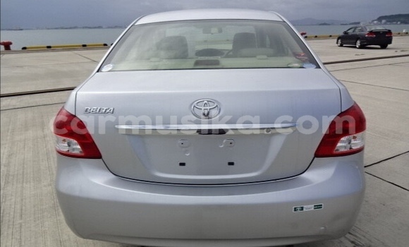 Acheter Occasion Voiture Toyota Belta Gris à Beitbridge, Matabeleland South Acheter Occasion Voiture Toyota Belta Gris à Beitbridge, Matabeleland South