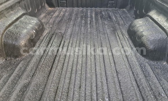 Acheter Occasion Voiture Toyota Hilux Blanc à Beitbridge, Matabeleland South Acheter Occasion Voiture Toyota Hilux Blanc à Beitbridge, Matabeleland South