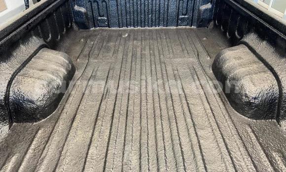 Acheter Occasion Voiture Toyota Hilux Blanc à Beitbridge, Matabeleland South Acheter Occasion Voiture Toyota Hilux Blanc à Beitbridge, Matabeleland South