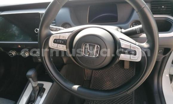 Acheter Occasion Voiture Honda Fit Blanc à Beitbridge, Matabeleland South Acheter Occasion Voiture Honda Fit Blanc à Beitbridge, Matabeleland South