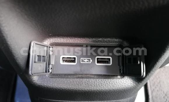 Acheter Occasion Voiture Honda Fit Blanc à Beitbridge, Matabeleland South Acheter Occasion Voiture Honda Fit Blanc à Beitbridge, Matabeleland South