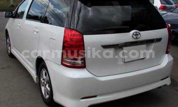 Acheter Occasion Voiture Toyota Wish Blanc à Beitbridge, Matabeleland South Acheter Occasion Voiture Toyota Wish Blanc à Beitbridge, Matabeleland South