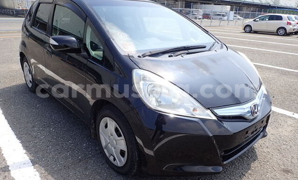 Buy Used Honda Fit Beige Car in Beitbridge in Matabeleland South