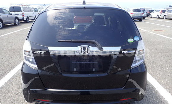 Nunua Ilio tumika Honda Fit Beige Gari ndani ya Beitbridge nchini Matabeleland Kusini Nunua Ilio tumika Honda Fit Beige Gari ndani ya Beitbridge nchini Matabeleland Kusini