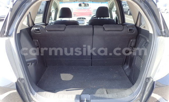 Nunua Ilio tumika Honda Fit Beige Gari ndani ya Beitbridge nchini Matabeleland Kusini Nunua Ilio tumika Honda Fit Beige Gari ndani ya Beitbridge nchini Matabeleland Kusini