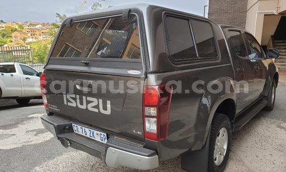 Tenga Tsaru Isuzu D–MAX Bhurawuni Mota in Beitbridge in Matabeleland South Tenga Tsaru Isuzu D–MAX Bhurawuni Mota in Beitbridge in Matabeleland South