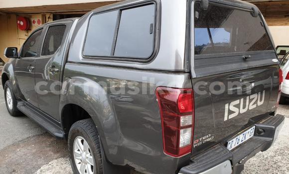 Tenga Tsaru Isuzu D–MAX Bhurawuni Mota in Beitbridge in Matabeleland South Tenga Tsaru Isuzu D–MAX Bhurawuni Mota in Beitbridge in Matabeleland South