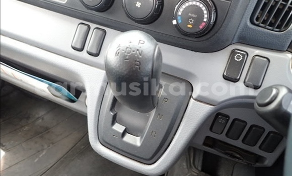 Acheter Occasion Utilitaire Mitsubishi Canter Blanc à Beitbridge, Matabeleland South Acheter Occasion Utilitaire Mitsubishi Canter Blanc à Beitbridge, Matabeleland South