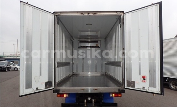 Tenga Tsaru Mitsubishi Canter Chena Rori in Beitbridge in Matabeleland South Tenga Tsaru Mitsubishi Canter Chena Rori in Beitbridge in Matabeleland South