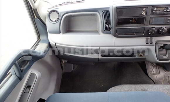 Tenga Tsaru Mitsubishi Canter Chena Rori in Beitbridge in Matabeleland South Tenga Tsaru Mitsubishi Canter Chena Rori in Beitbridge in Matabeleland South