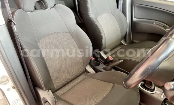 Buy Used Mitsubishi Colt White Car in Beitbridge in Matabeleland South Buy Used Mitsubishi Colt White Car in Beitbridge in Matabeleland South