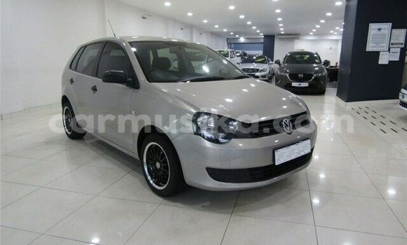 Tenga Tsaru Volkswagen Polo Zvimwe Mota in Beitbridge in Matabeleland South Tenga Tsaru Volkswagen Polo Zvimwe Mota in Beitbridge in Matabeleland South