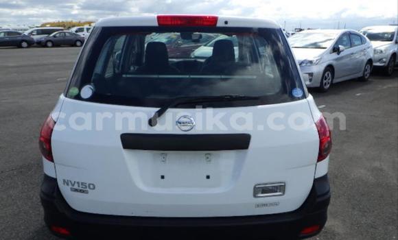 Acheter Occasion Voiture Nissan AD Blanc à Beitbridge, Matabeleland South Acheter Occasion Voiture Nissan AD Blanc à Beitbridge, Matabeleland South