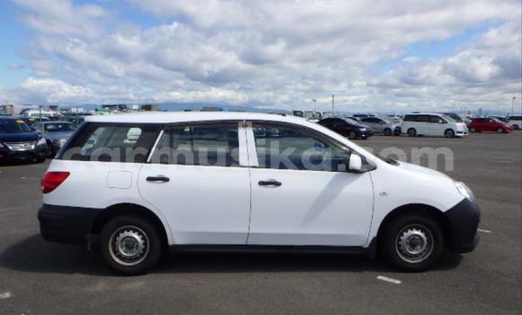 Acheter Occasion Voiture Nissan AD Blanc à Beitbridge, Matabeleland South Acheter Occasion Voiture Nissan AD Blanc à Beitbridge, Matabeleland South