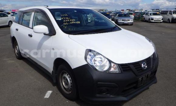 Acheter Occasion Voiture Nissan AD Blanc à Beitbridge, Matabeleland South Acheter Occasion Voiture Nissan AD Blanc à Beitbridge, Matabeleland South