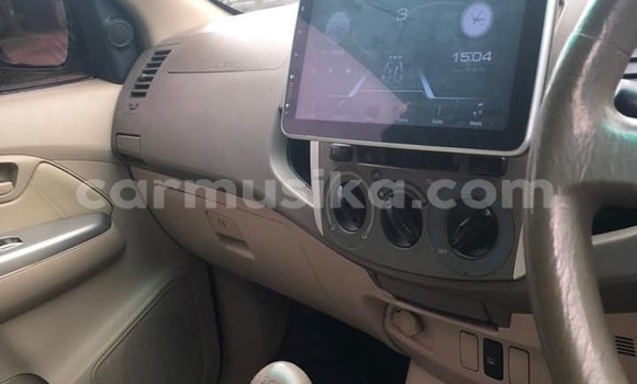 Tenga Tsaru Toyota Hilux Chena Mota in Harare in Harare Tenga Tsaru Toyota Hilux Chena Mota in Harare in Harare