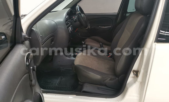 Buy Used Ford Pickup White Car in Beitbridge in Matabeleland South Buy Used Ford Pickup White Car in Beitbridge in Matabeleland South