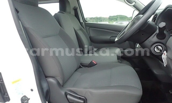 Buy Used Nissan Caravan White Car in Beitbridge in Matabeleland South Buy Used Nissan Caravan White Car in Beitbridge in Matabeleland South