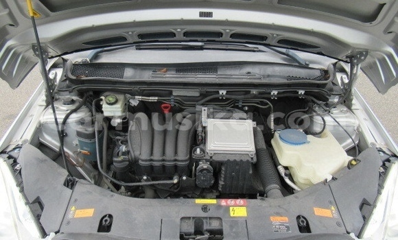 Buy Used Mercedes‒Benz B-klasse Silver Car in Beitbridge in Matabeleland South Buy Used Mercedes‒Benz B-klasse Silver Car in Beitbridge in Matabeleland South