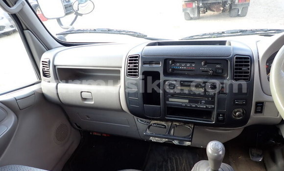 Acheter Occasion Utilitaire Toyota Dyna Blanc à Beitbridge, Matabeleland South Acheter Occasion Utilitaire Toyota Dyna Blanc à Beitbridge, Matabeleland South