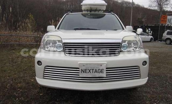 Acheter Occasion Voiture Nissan X–Trail Blanc à Beitbridge, Matabeleland South Acheter Occasion Voiture Nissan X–Trail Blanc à Beitbridge, Matabeleland South