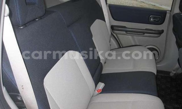 Acheter Occasion Voiture Nissan X–Trail Blanc à Beitbridge, Matabeleland South Acheter Occasion Voiture Nissan X–Trail Blanc à Beitbridge, Matabeleland South