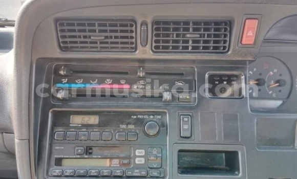 Acheter Occasion Voiture Toyota Hiace Blanc à Beitbridge, Matabeleland South Acheter Occasion Voiture Toyota Hiace Blanc à Beitbridge, Matabeleland South