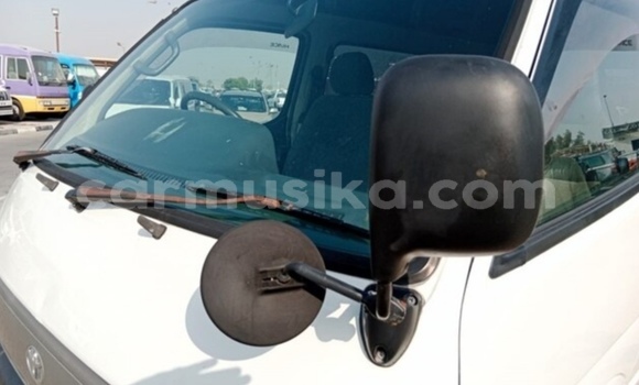 Acheter Occasion Voiture Toyota Hiace Blanc à Beitbridge, Matabeleland South Acheter Occasion Voiture Toyota Hiace Blanc à Beitbridge, Matabeleland South