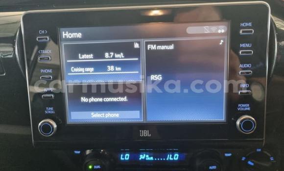 Buy Used Toyota Hilux White Car in Beitbridge in Matabeleland South Buy Used Toyota Hilux White Car in Beitbridge in Matabeleland South