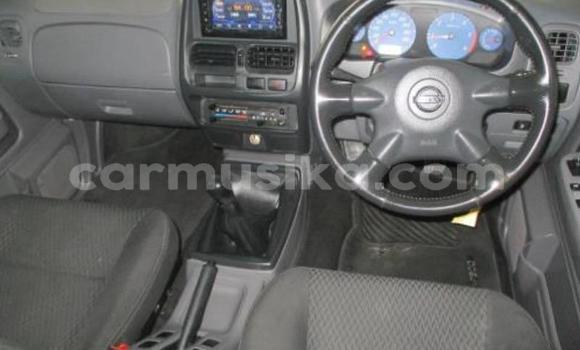 Acheter Occasion Voiture Nissan Hardbody Blanc à Beitbridge, Matabeleland South Acheter Occasion Voiture Nissan Hardbody Blanc à Beitbridge, Matabeleland South