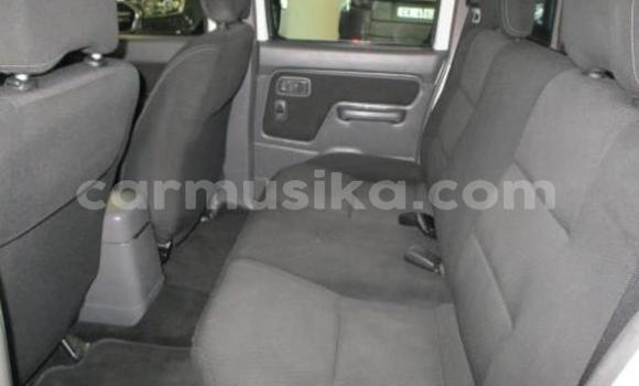 Acheter Occasion Voiture Nissan Hardbody Blanc à Beitbridge, Matabeleland South Acheter Occasion Voiture Nissan Hardbody Blanc à Beitbridge, Matabeleland South