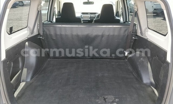 Acheter Occasion Voiture Toyota Probox Blanc à Beitbridge, Matabeleland South Acheter Occasion Voiture Toyota Probox Blanc à Beitbridge, Matabeleland South