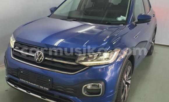 Buy Used Volkswagen T-Roc Blue Car in Beitbridge in Matabeleland South