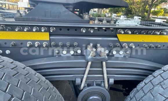 Tenga Tsaru Volvo 440 Chena Mota in Beitbridge in Matabeleland South Tenga Tsaru Volvo 440 Chena Mota in Beitbridge in Matabeleland South