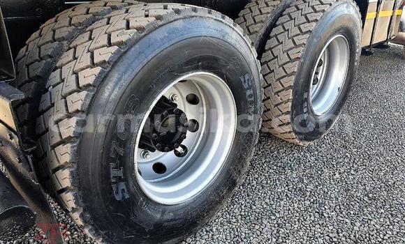 Tenga Tsaru Nissan Urvan Chena Mota in Beitbridge in Matabeleland South Tenga Tsaru Nissan Urvan Chena Mota in Beitbridge in Matabeleland South