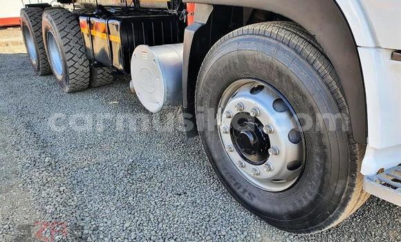 Tenga Tsaru Nissan Urvan Chena Mota in Beitbridge in Matabeleland South Tenga Tsaru Nissan Urvan Chena Mota in Beitbridge in Matabeleland South