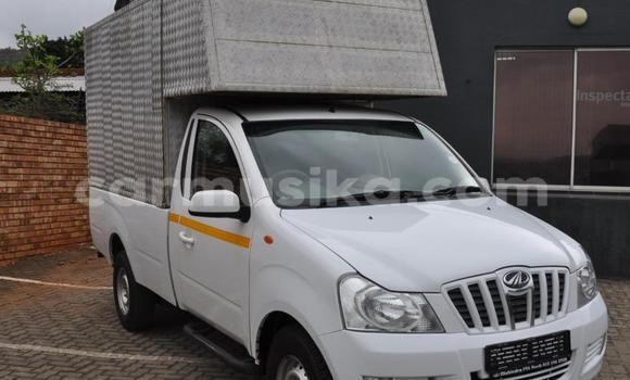 Acheter Occasion Voiture Mahindra Scorpio Blanc à Beitbridge, Matabeleland South Acheter Occasion Voiture Mahindra Scorpio Blanc à Beitbridge, Matabeleland South