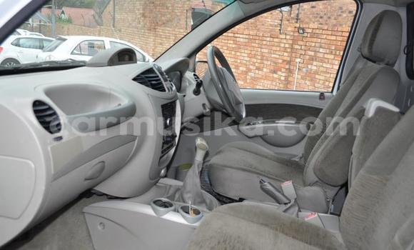 Acheter Occasion Voiture Mahindra Scorpio Blanc à Beitbridge, Matabeleland South Acheter Occasion Voiture Mahindra Scorpio Blanc à Beitbridge, Matabeleland South